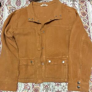 Perfect transition jacket for fall!